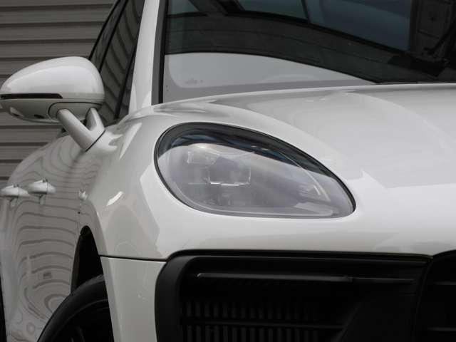 Porsche Macan 7