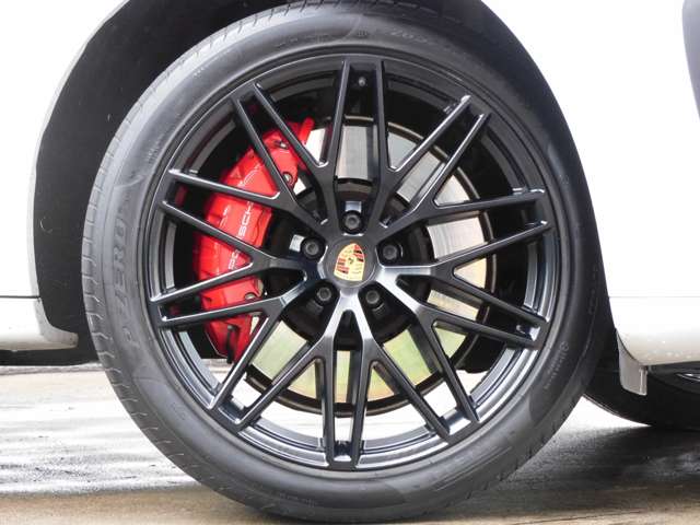 Porsche Macan 9