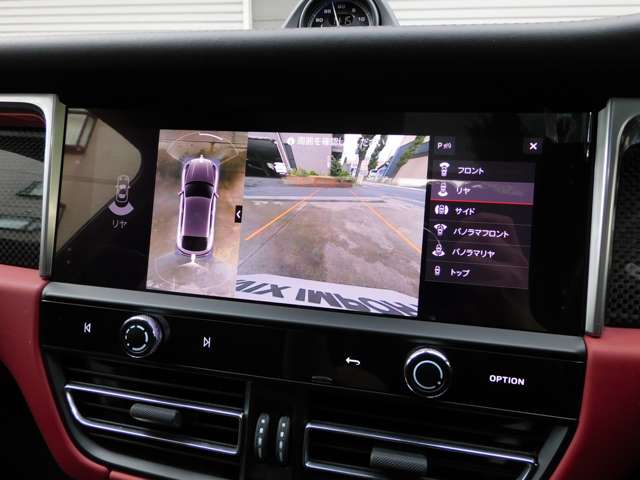 Porsche Macan 11