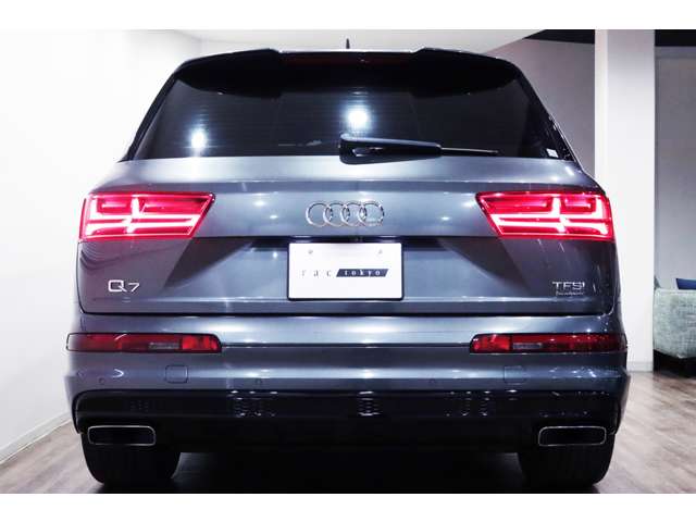 Audi Q7 7