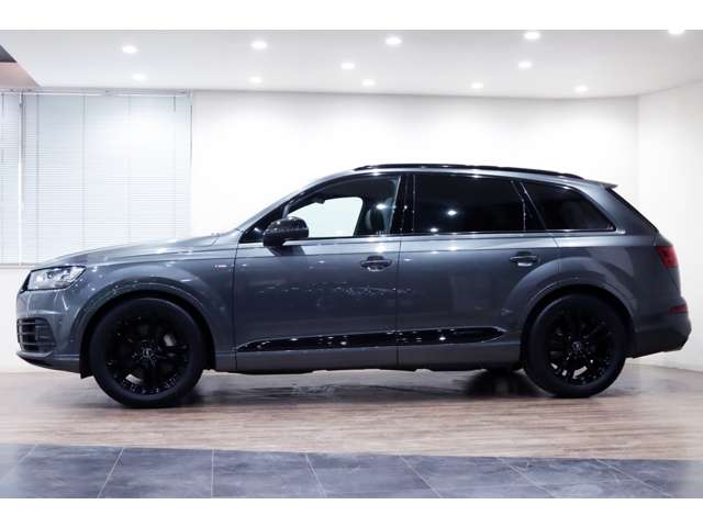 Audi Q7 9