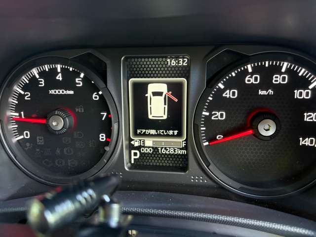Daihatsu Taft 6