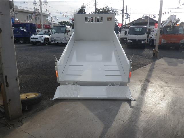 Hino Dutro 10