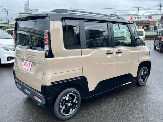 Mitsubishi Delica Mini 3