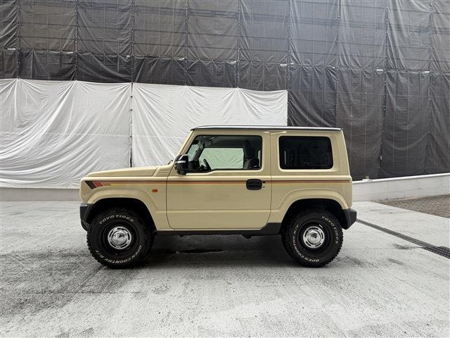 Suzuki Jimny 9