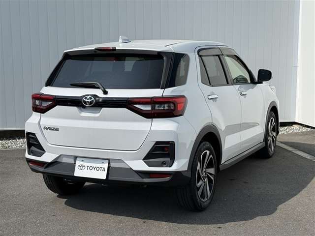 Toyota Raize 6
