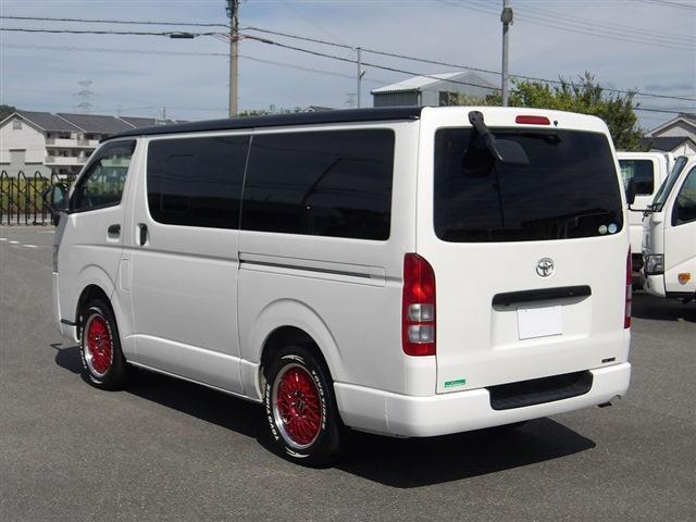 Toyota Regius Ace 3