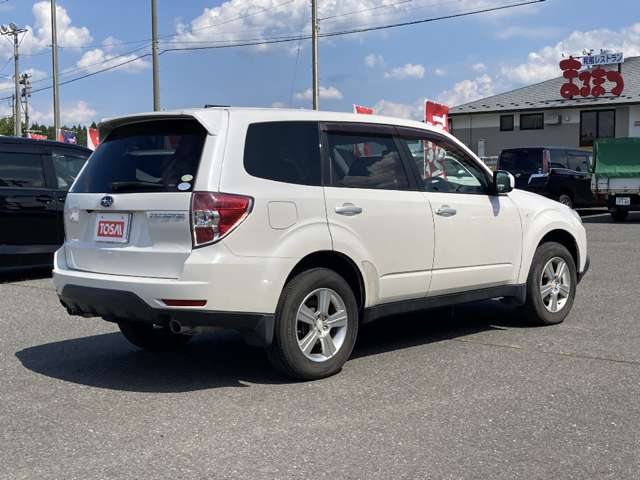 Subaru Forester 5