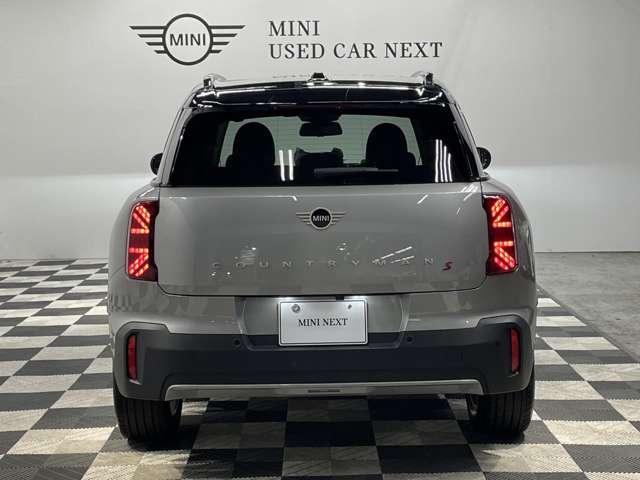 MINI Countryman 5