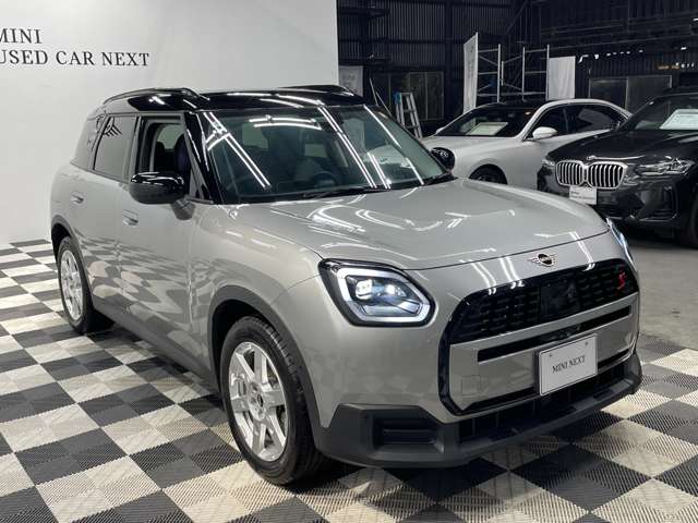 MINI Countryman 9