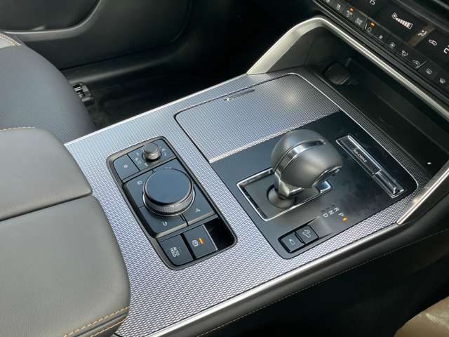 Mazda CX-80 10