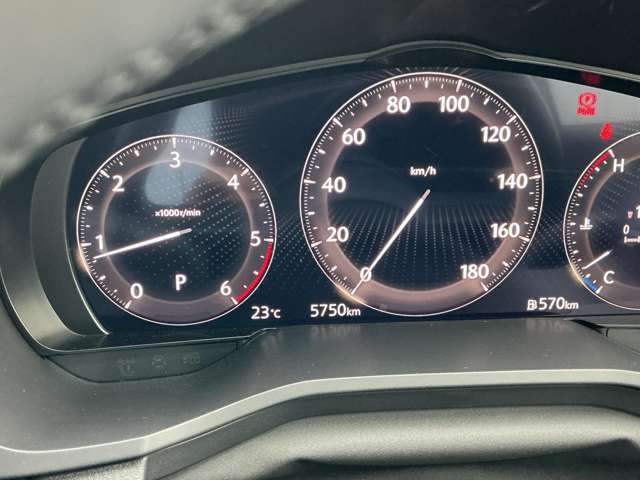 Mazda CX-80 7