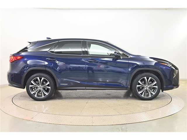 Lexus RX 4
