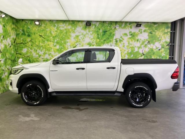 Toyota Hilux 5