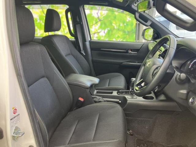 Toyota Hilux 7