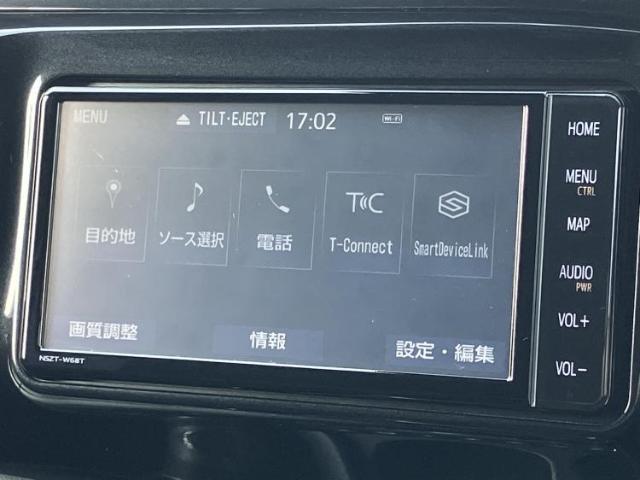 Toyota Hilux 4