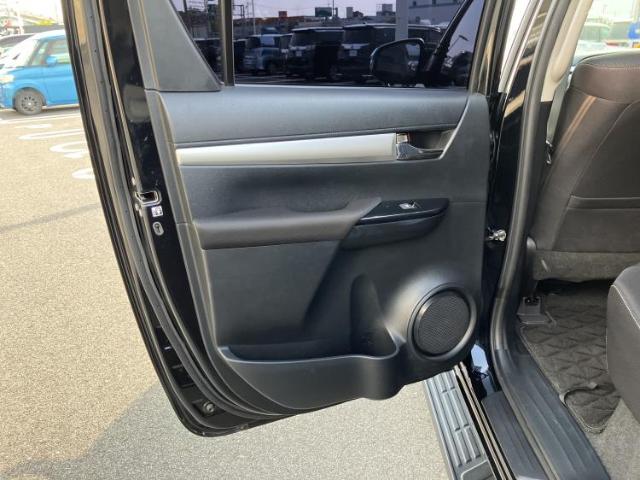Toyota Hilux 10
