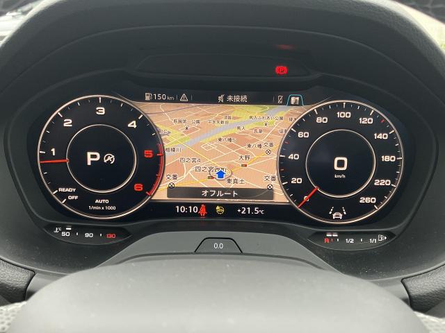 Audi Q2 3