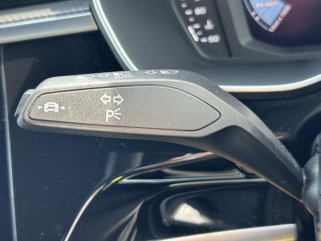 Audi Q3 9