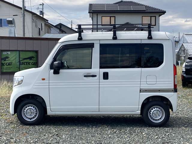 Honda N-VAN 8