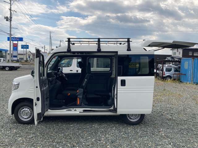 Honda N-VAN 9