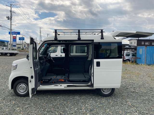 Honda N-VAN 10