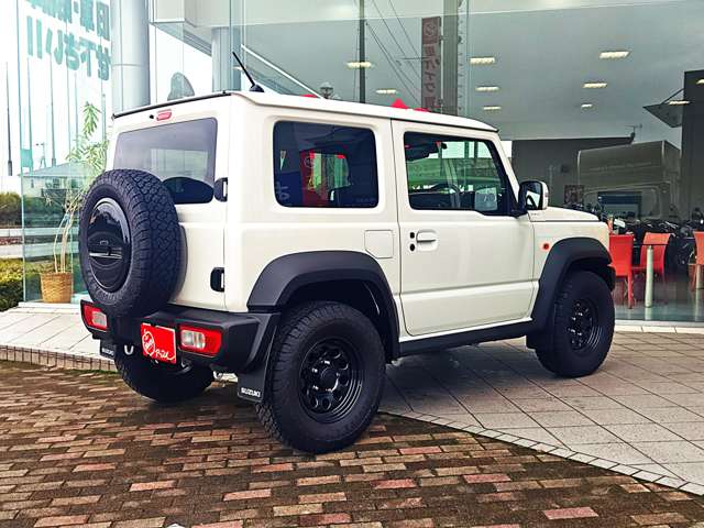 Suzuki Jimny Sierra 11