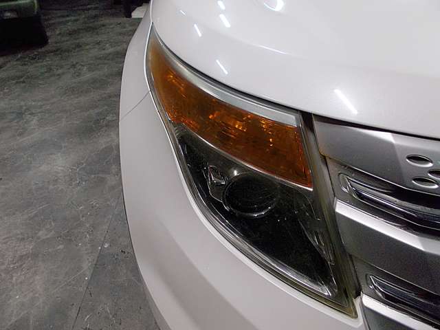 Ford Explorer 10