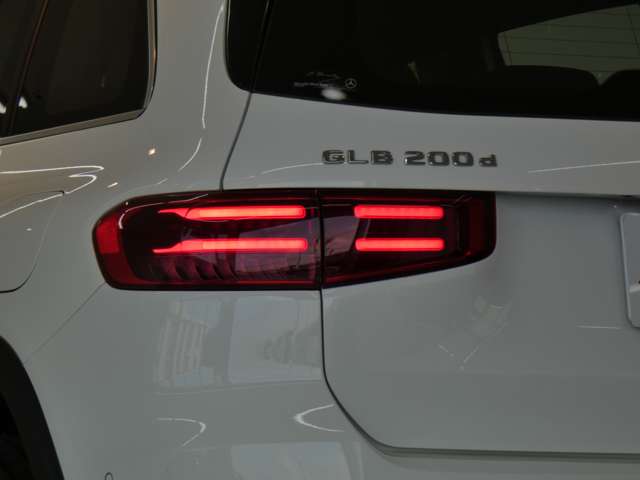 Mercedes-Benz GLB 5