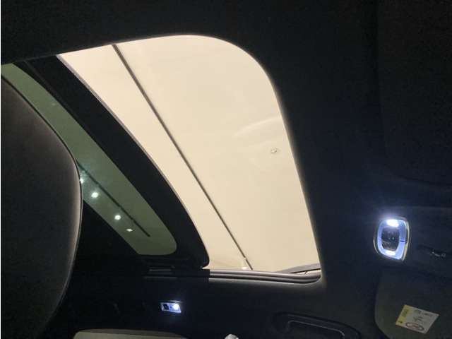 Volvo XC60 4
