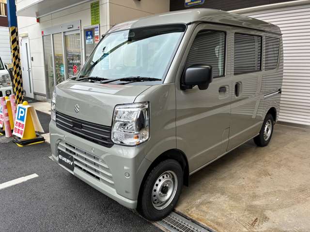 Suzuki Every 8