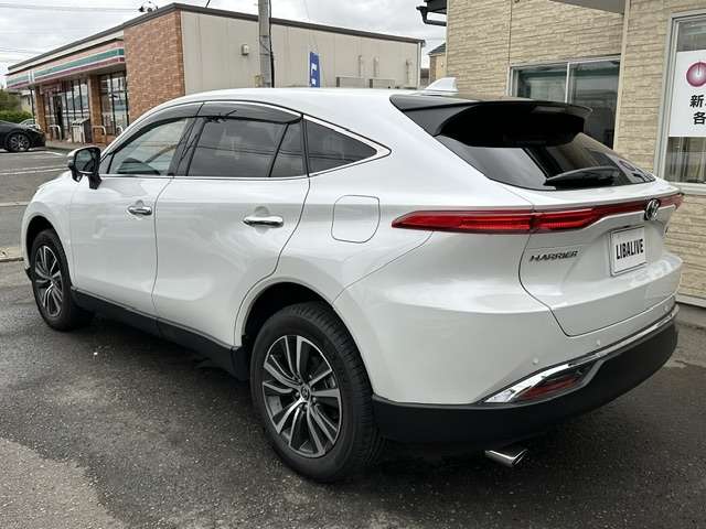 Toyota Harrier 11