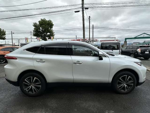 Toyota Harrier 8