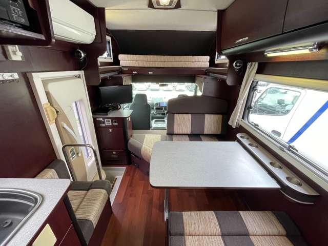 Toyota Camroad 5