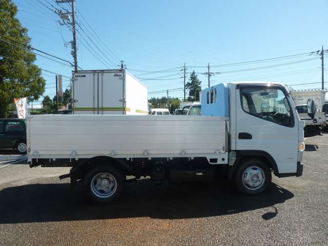 Mitsubishi Fuso Canter 4