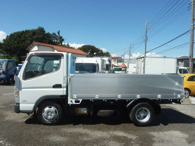 Mitsubishi Fuso Canter 8