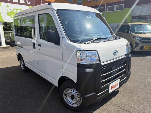 Daihatsu Hijet Cargo 6