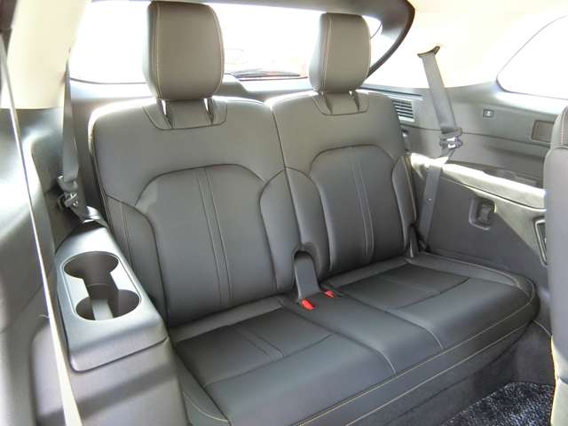 Mazda CX-80 11