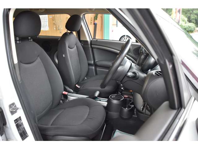MINI Crossover 11