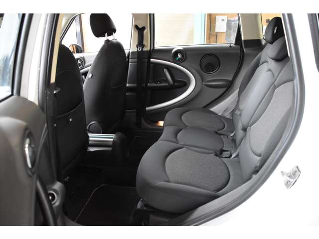 MINI Crossover 12