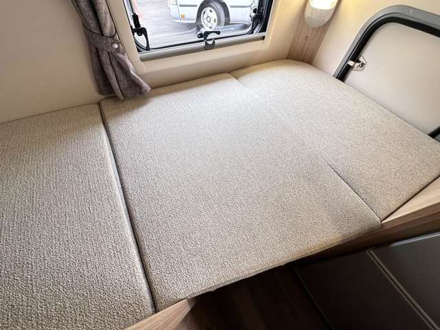 Toyota Camroad 9
