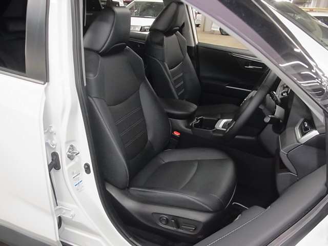Toyota RAV4 11