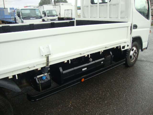 Mitsubishi Fuso Canter 8