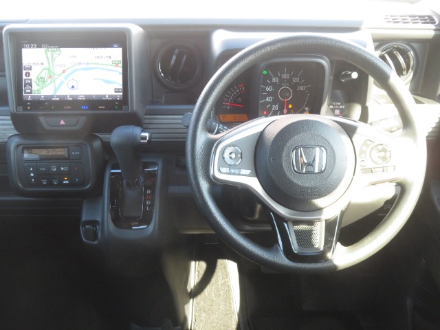 Honda N-VAN 3