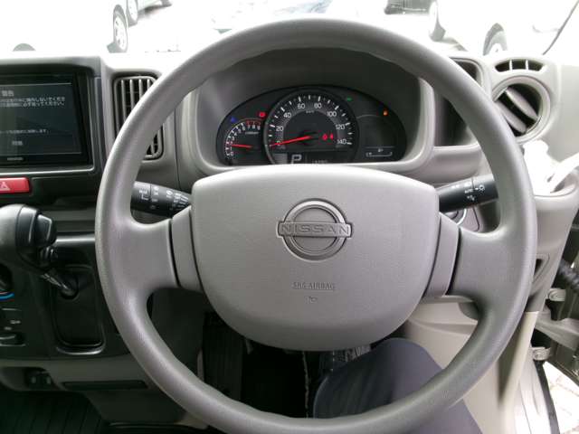 Nissan NV100 Clipper 9