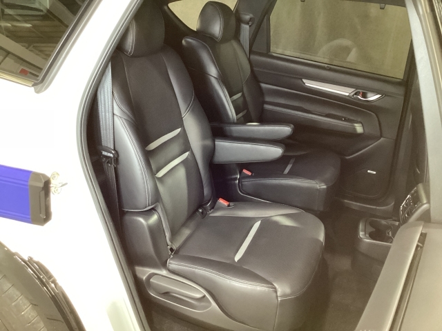Mazda CX-8 10