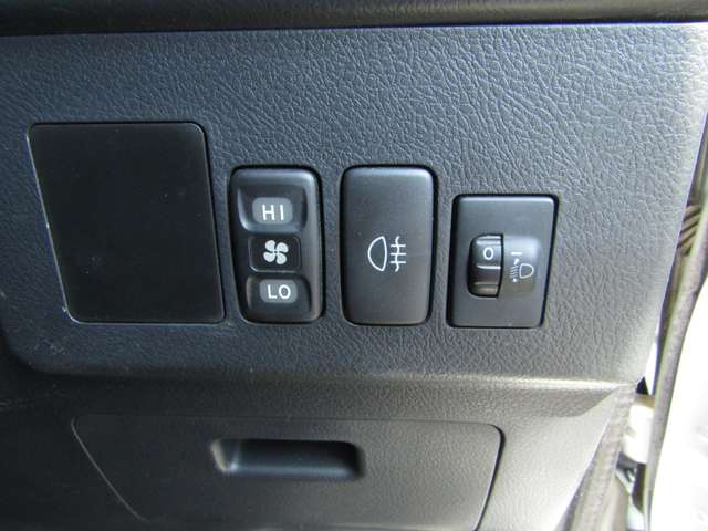Toyota Light Ace Van 11