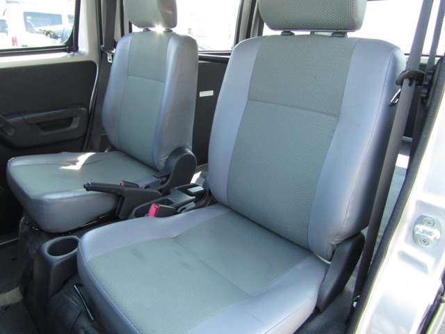 Toyota Light Ace Van 6