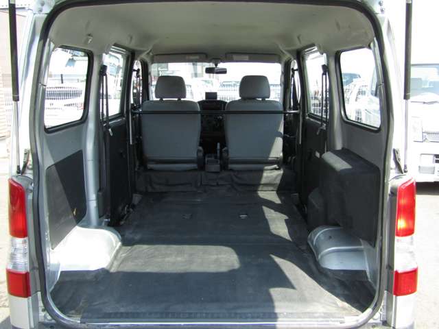 Toyota Light Ace Van 7