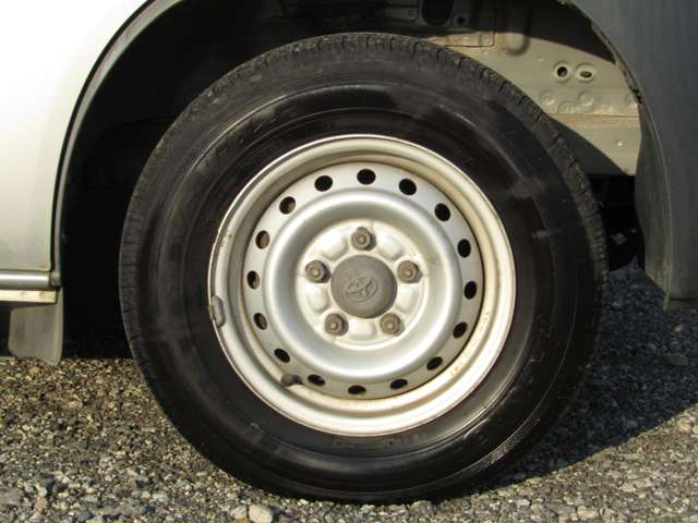 Toyota Light Ace Van 8